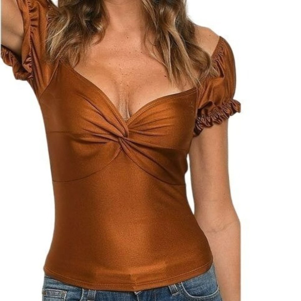 One by One Twist Front Sweetheart Top Rust Size Small NWT